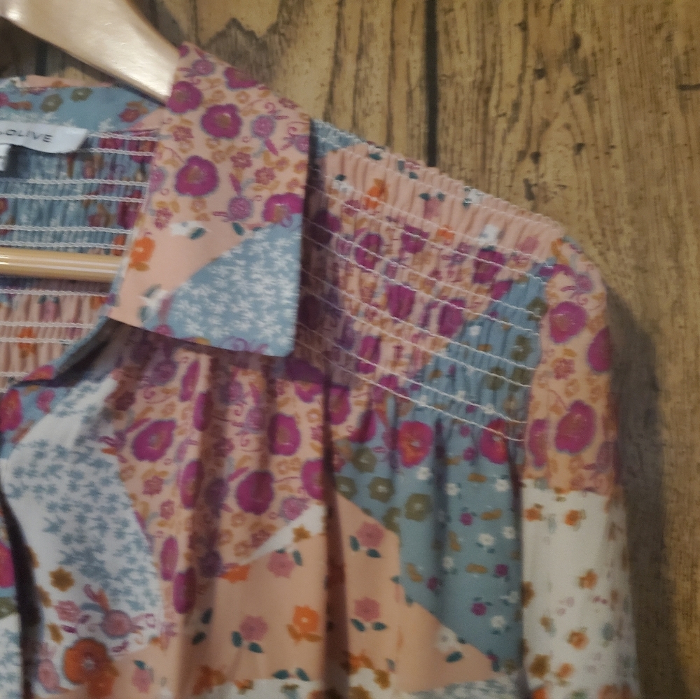 Rose + Olive Boho Patchwork Floral Button Down Se… - image 4